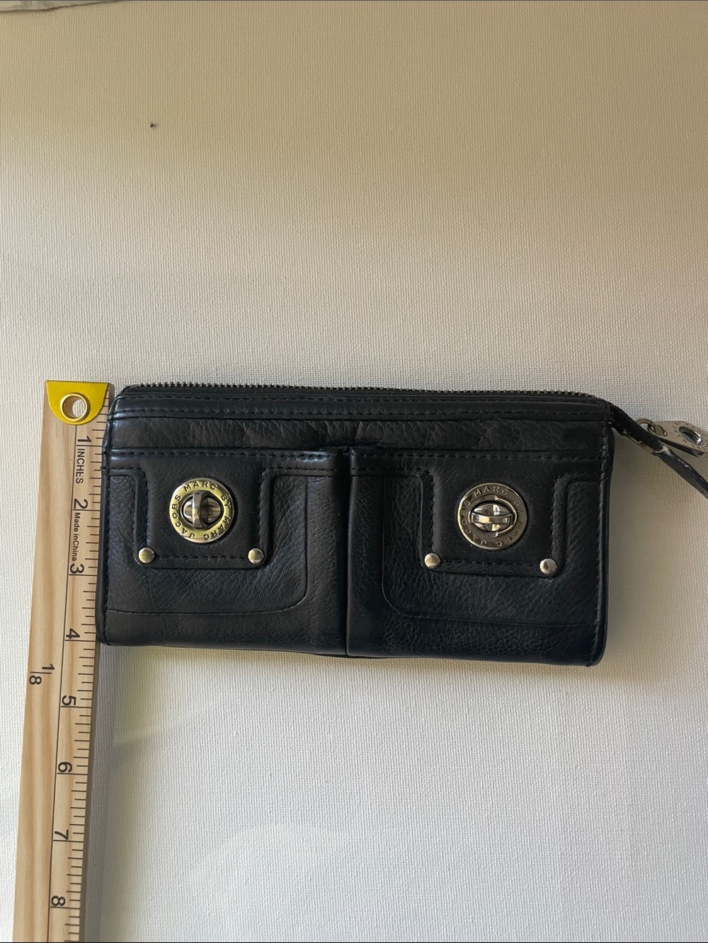 Marc Jacobs Black Leather Zip Wallet with Turn-Lock Accents - Flaws Present - Picture 4 of 12